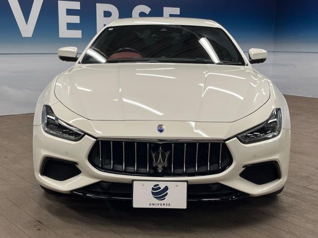 MASERATI GHIBLI Sedan