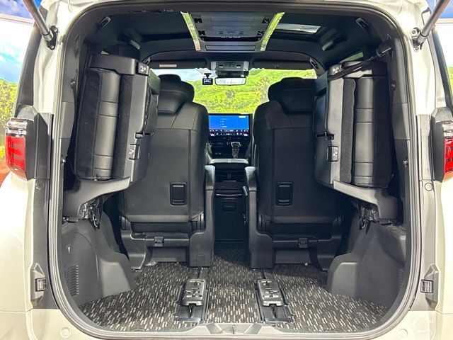 ALPHARD hybrid