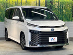 VOXY HYBRID