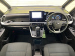VOXY HYBRID
