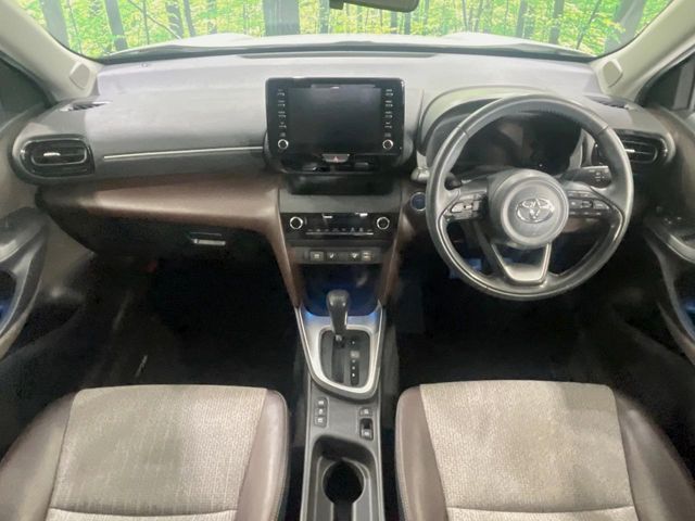 YARIS CROSS HYBRID