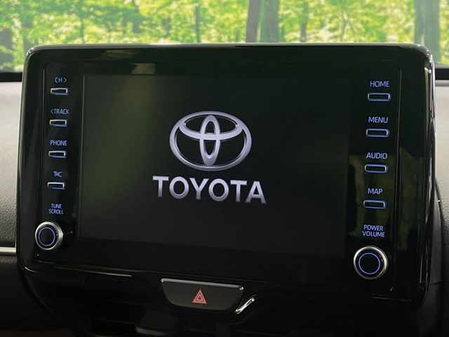 YARIS CROSS HYBRID