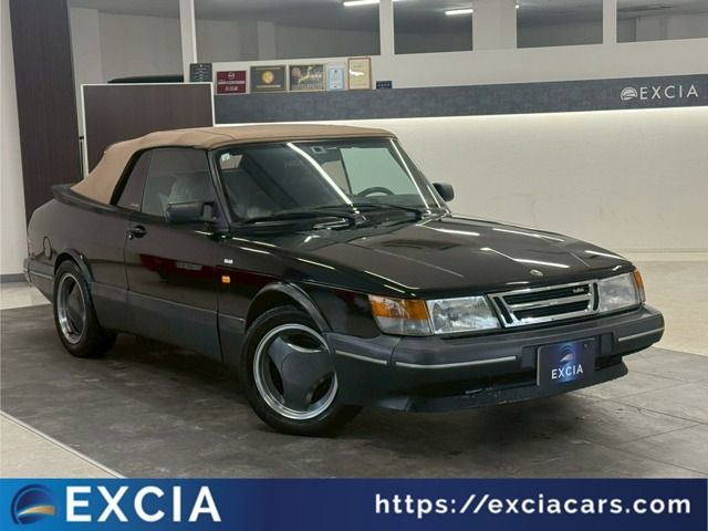 SAAB 900 open