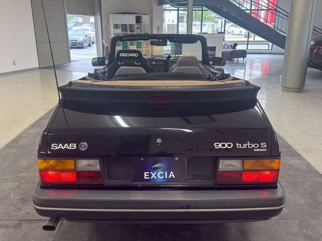 SAAB 900 open