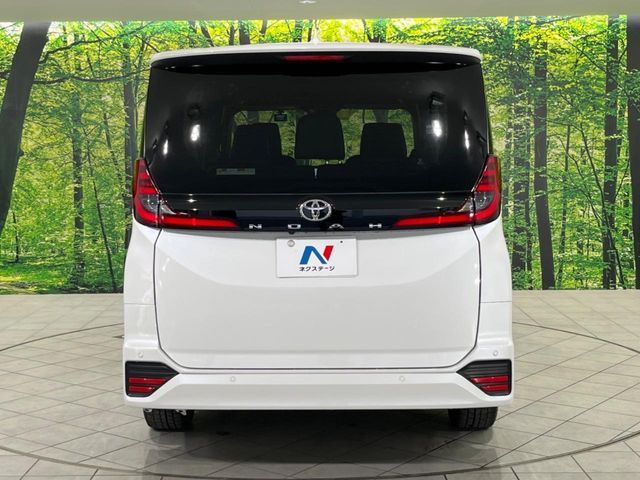 NOAH 4WD