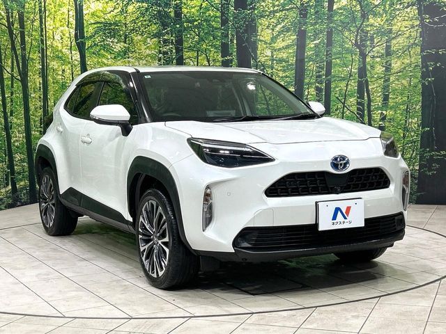 YARIS CROSS HYBRID
