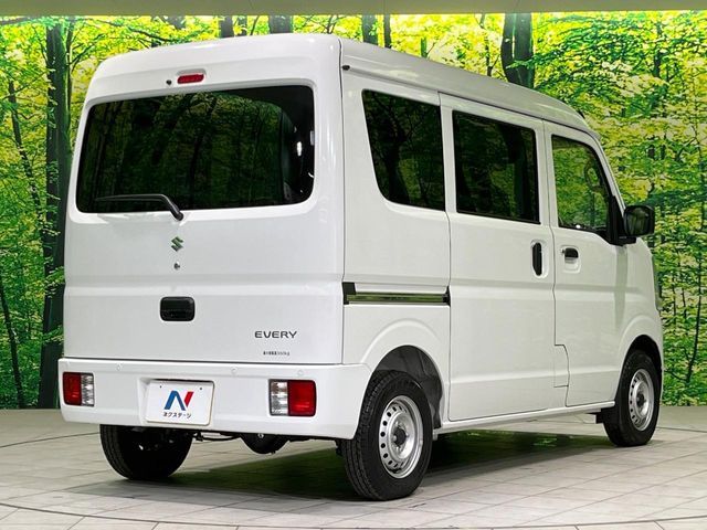 EVERY van 4WD