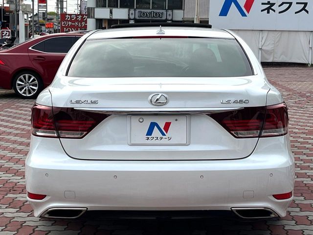 LEXUS LS460