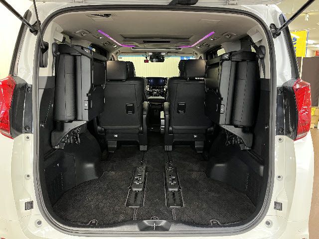ALPHARD hybrid 4WD