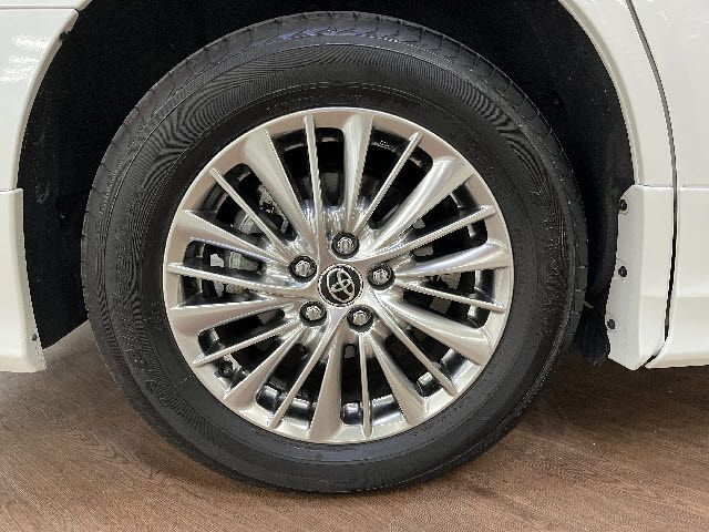 ALPHARD hybrid 4WD
