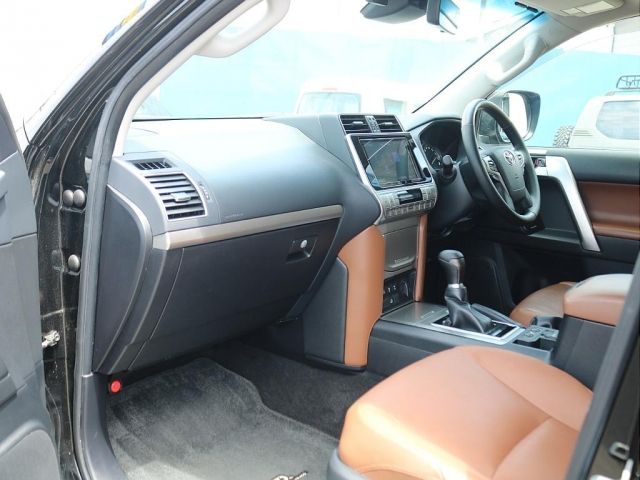 LANDCRUISER PRADO