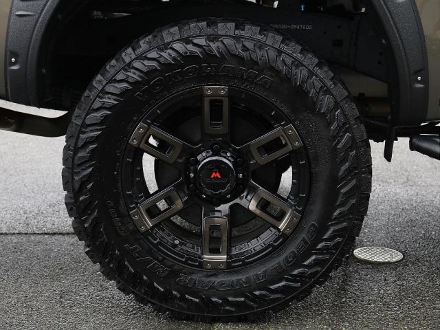 HILUX 4WD