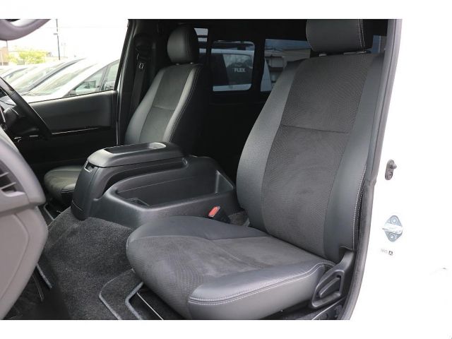 HIACE van 2WD