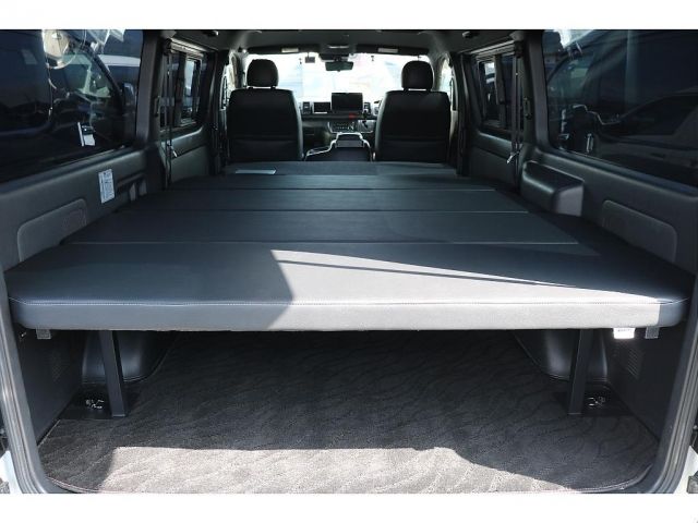 HIACE van 2WD