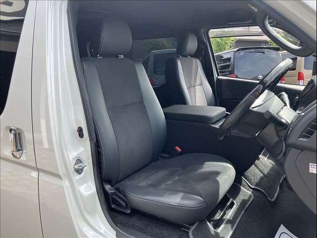 HIACE van 2WD
