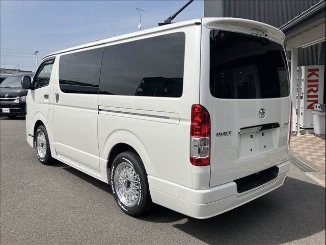 HIACE van 2WD