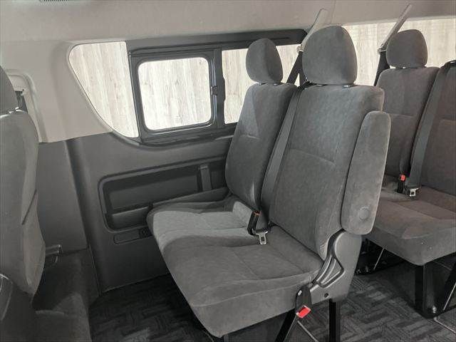 HIACE wagon 4WD