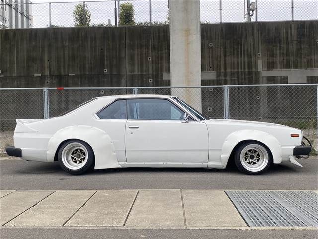 SKYLINE