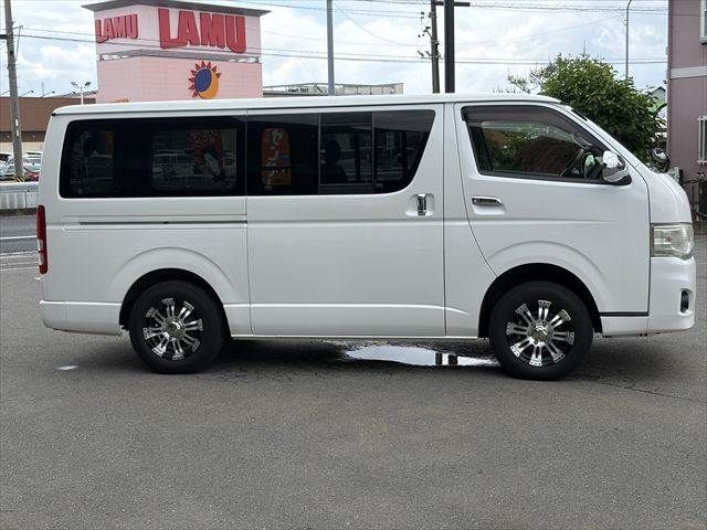 HIACE van 4WD