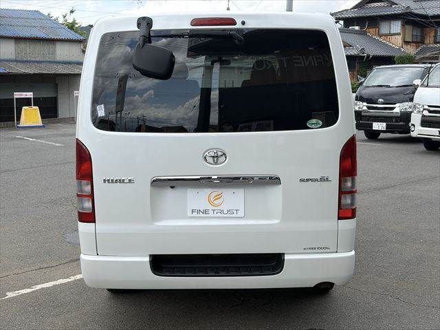 HIACE van 4WD