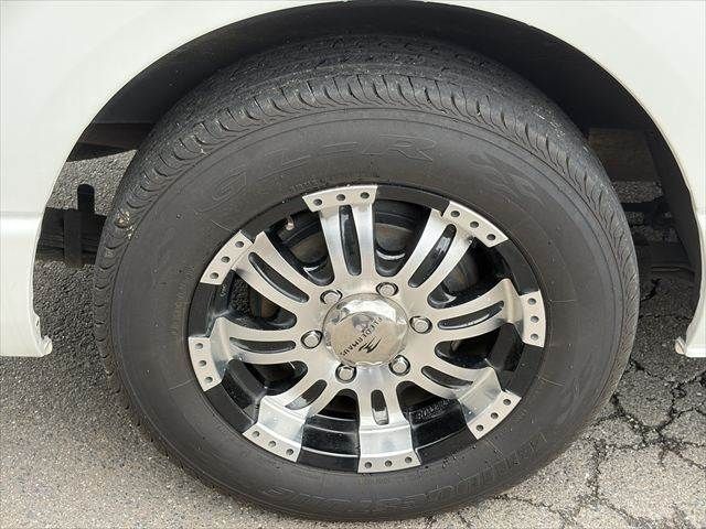 HIACE van 4WD