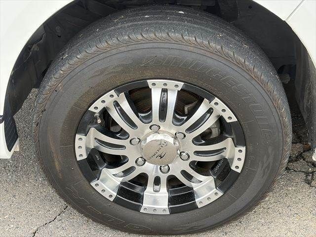 HIACE van 4WD