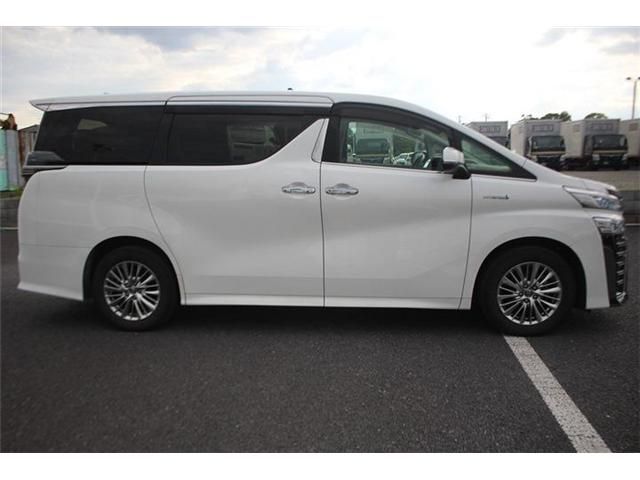 VELLFIRE  HYBRID 4WD