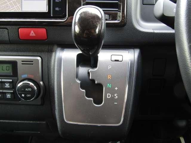 HIACE van 2WD