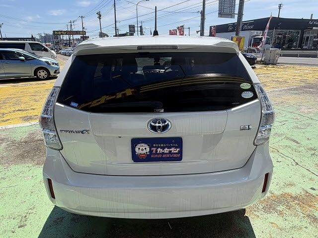 PRIUS Alpha