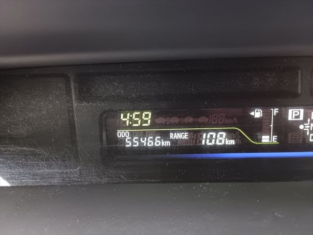 PRIUS Alpha