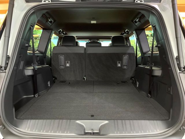 LANDCRUISER 250