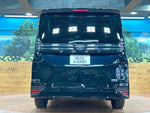 VOXY HYBRID