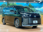 VOXY HYBRID