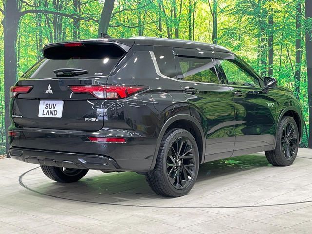 OUTLANDER PHEV