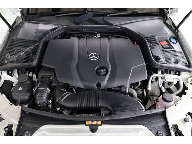 MERCEDES BENZ C-Class sedan