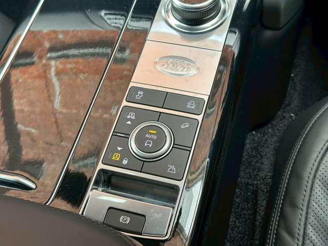 ROVER RANGE ROVER