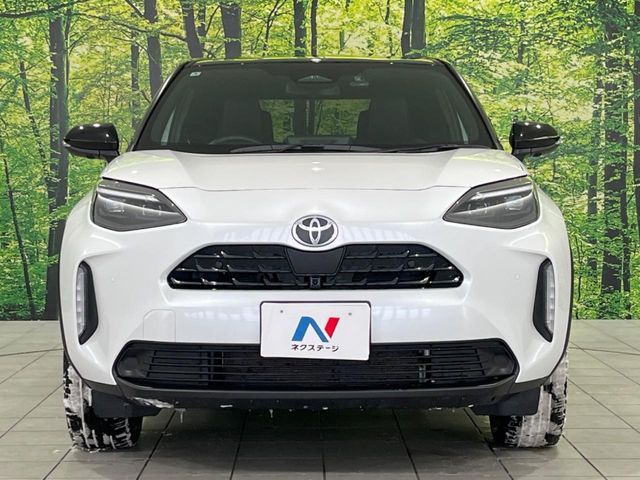YARIS CROSS HYBRID