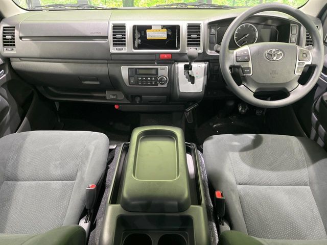 HIACE van 4WD