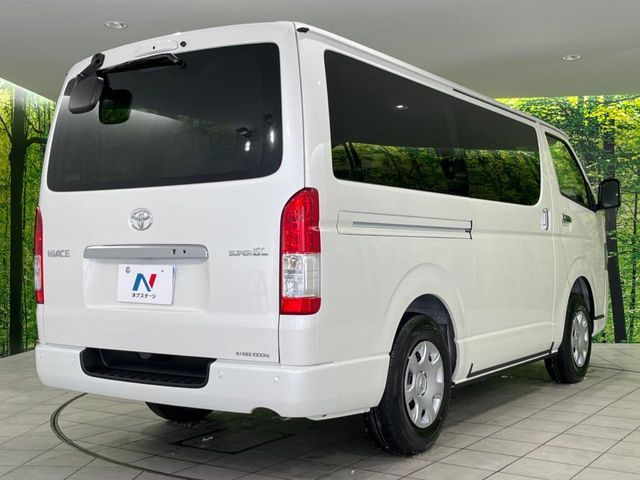 HIACE van 4WD