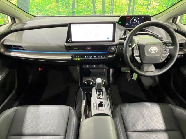 PRIUS 4WD