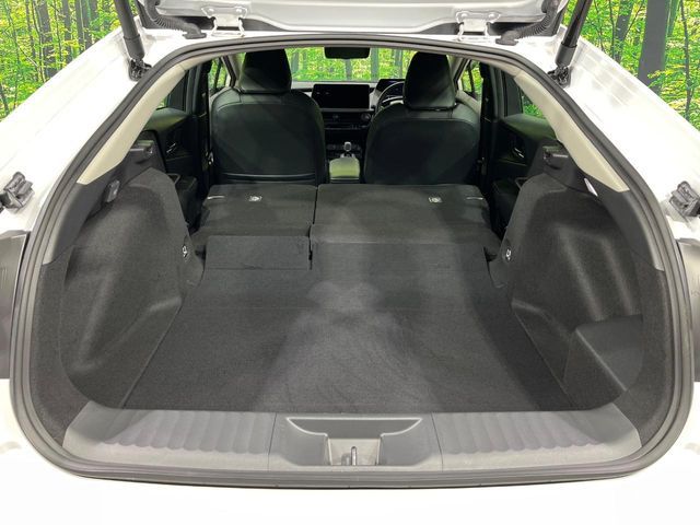 PRIUS 4WD