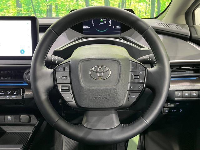 PRIUS 4WD