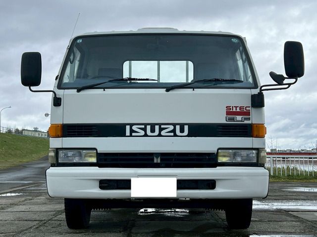 エルフ