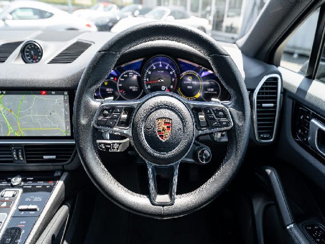 PORSCHE Cayenne coupe