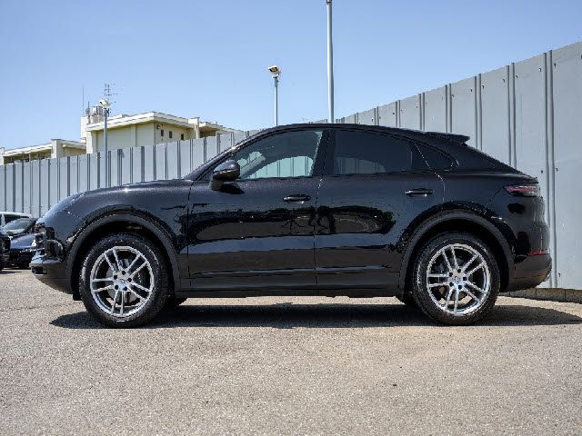 PORSCHE Cayenne coupe