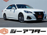CROWN sedan