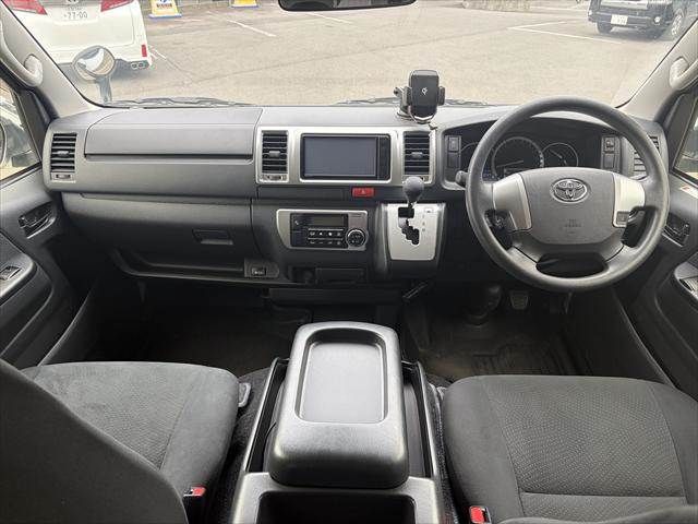 HIACE van 4WD