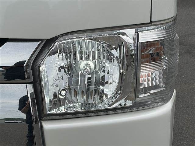 HIACE van 4WD