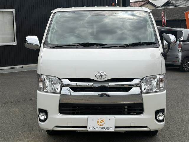 HIACE van 4WD