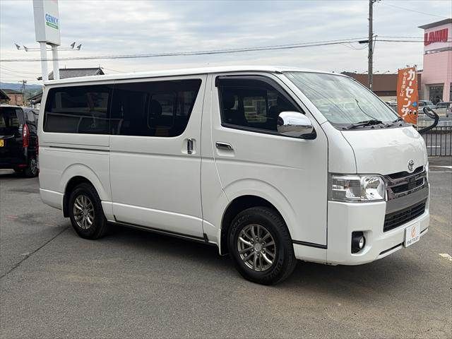 HIACE van 4WD